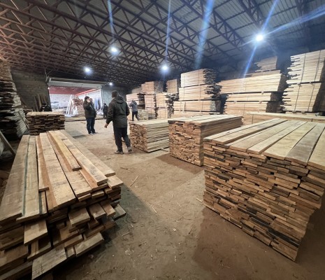 Обрезная доска из дуба