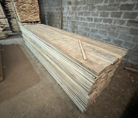 Обрезная доска из дуба