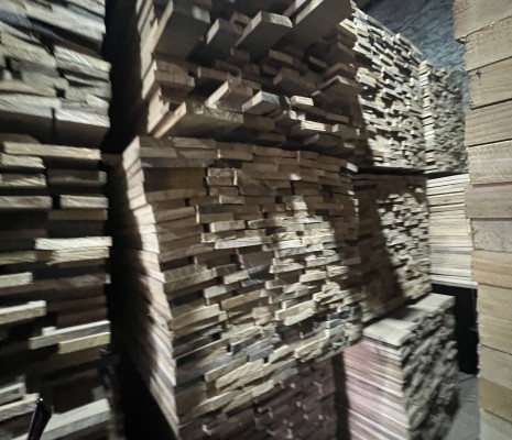 Обрезная доска из дуба