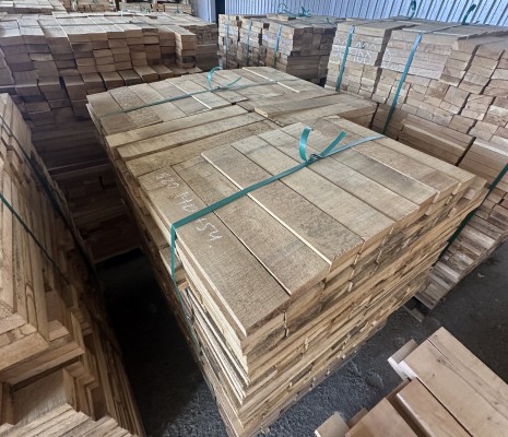 Обрезная доска из дуба