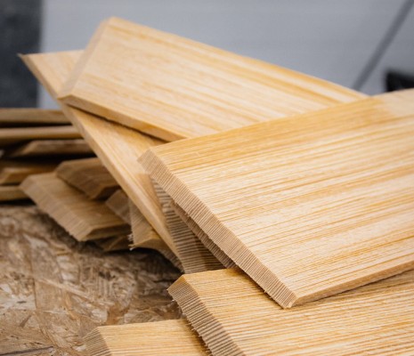 Шиндель из лиственницы 